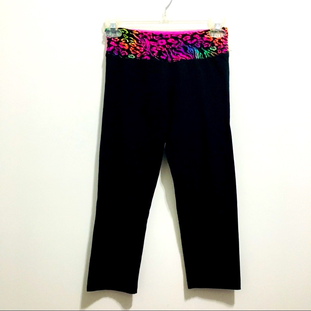 SO Women’s Black Yoga Pants Capri Leggings